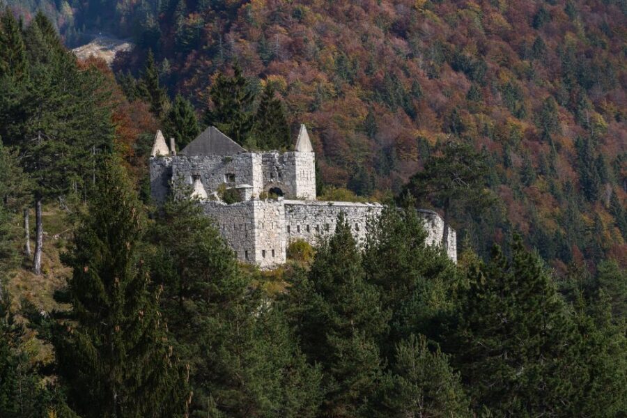 7 Alpine Wonders - From Bled Pickup to Peričnik Waterfall: The Big First Moment