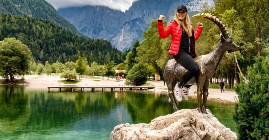 7 Alpine Wonders - Peričnik Walk Time and the Mount Špik Photo Stop