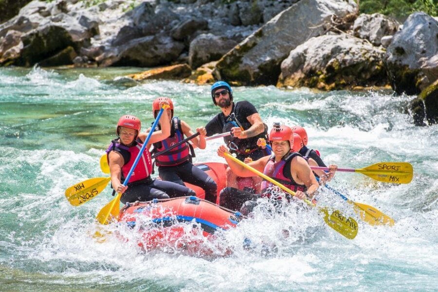 Bovec: Soča River Whitewater Rafting - The 90 minutes on the Soča: rapids, calm stretches, and team paddling