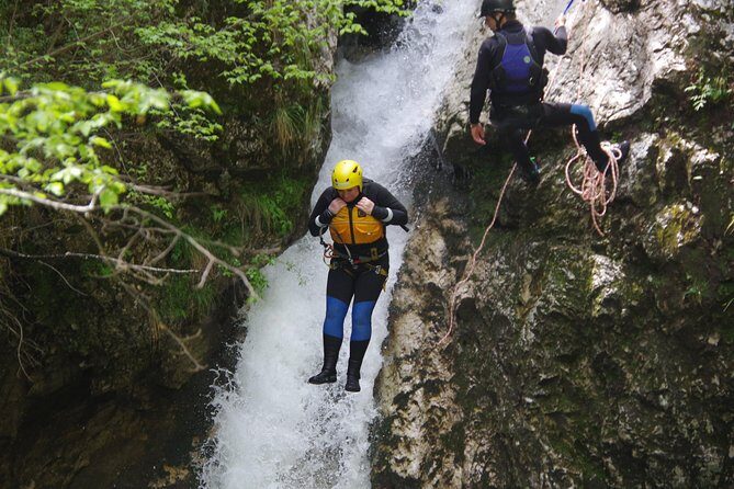 Canyoning in Susec Canyon - Water conditions and comfort: your best strategy is communication
