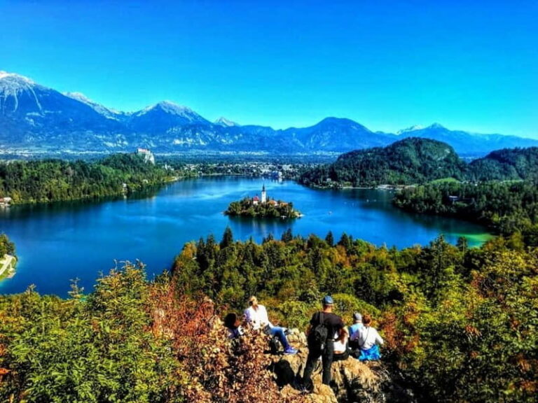 From Ljubljana: Lake Bled Tour - Bled Castle: the cliff views, the optional ticket, and how to use your time