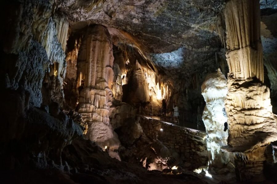 From Ljubljana: Postojna Cave & Predjama Castle Guided Trip - Two world-famous sights in one tight, well-paced Ljubljana day