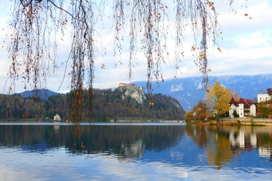 From Ljubljana: Private Bled Lake Day Trip - Boat ride logistics: how to make the most of the water portion