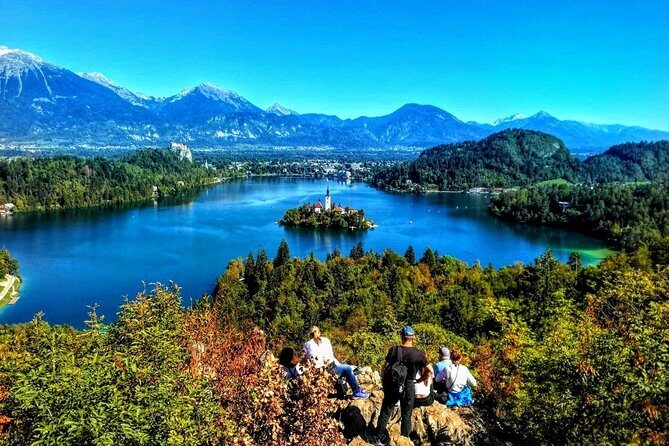Lake Bled Tour from Ljubljana - Timing, crowds, and how to get better photos