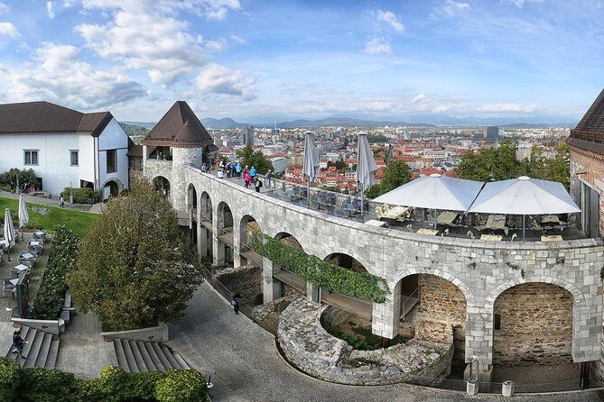 Ljubljana Castle: Entrance Ticket - Virtual Castle 4D, Video Mapping, and Multimedia Stops