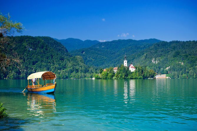 Ljubljana: Lake Bled Experience small group half-day tour - Stop at Bled Island: the pletna crossing and the church on the rock
