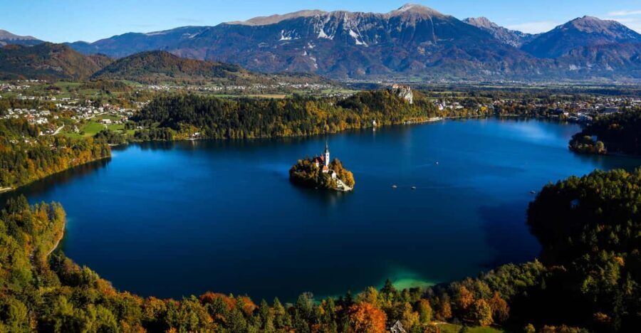Ljubljana: Lake Bled, Postojna Cave, and Predjama Day Tour - A packed 10-hour loop of Slovenia’s big three