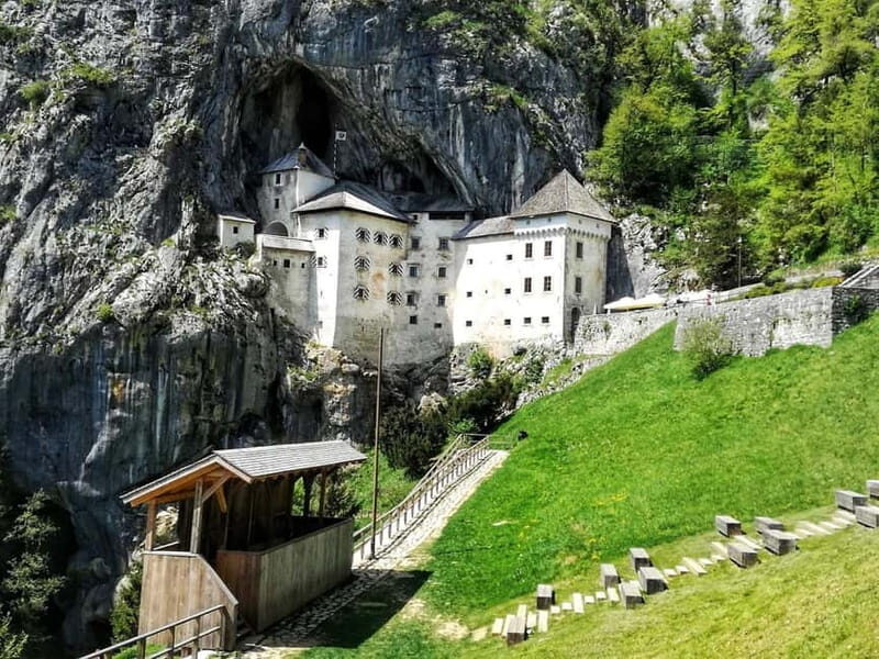 Ljubljana: Postojna Cave and Predjama Castle Tour - The walking, the steps, and how to pace your own cave experience