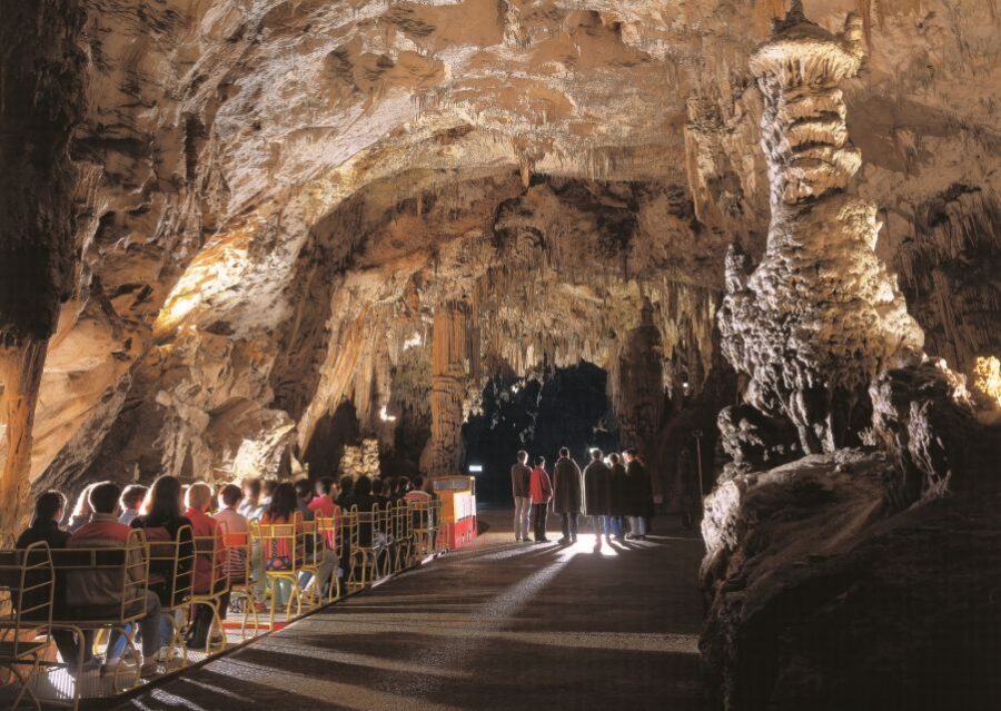 Ljubljana: Postojna Cave & Predjama Castle Tickets and Tour - FAQ