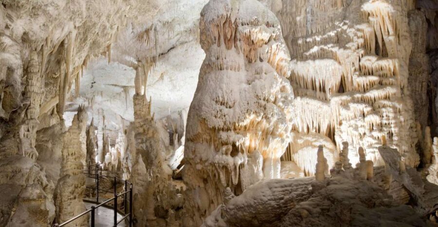 Ljubljana: Postojna Cave & Predjama Castle Tickets and Tour - Getting out of Ljubljana: pickup times and how the day moves