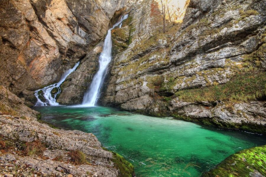 Ljubljana: Savica Waterfall, Lake Bohinj, and Lake Bled Tour - What to pack and how to plan your day