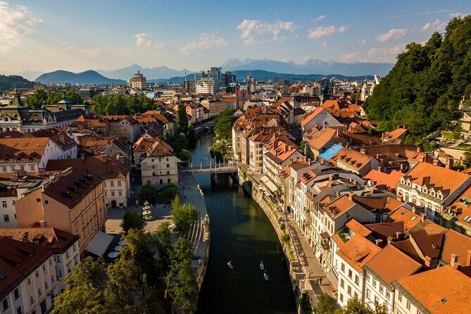 Ljubljana Stand-Up Paddle Boarding Lesson and Tour - Price and value: what $71.38 buys you in real terms