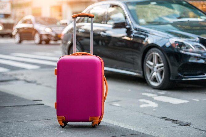 Private transfer Ljubljana Airport from & to Ljubljana City - The Meet-and-Greet Advantage When Flights Change